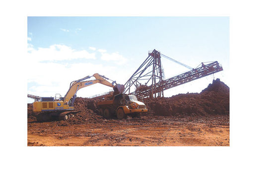 Duża hydrauliczna koparka gąsienicowa XCMG, pojemność łyżki 4,5m3, waga 88000kg
