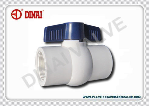 PCV plastikowe dla wody Zawór kulowy 1/2 &quot;do 4&quot;, DIN / ANSI / JIS / BS